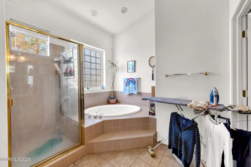 3790 Ranch Crest, Reno, Nevada 89509, 3 Bedrooms Bedrooms, ,2 BathroomsBathrooms,Residential,Residential,Ranch Crest,250055669