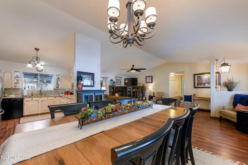 2687 Wildhorse, Minden, Nevada 89423, 3 Bedrooms Bedrooms, ,3 BathroomsBathrooms,Residential,Residential,Wildhorse,250055671