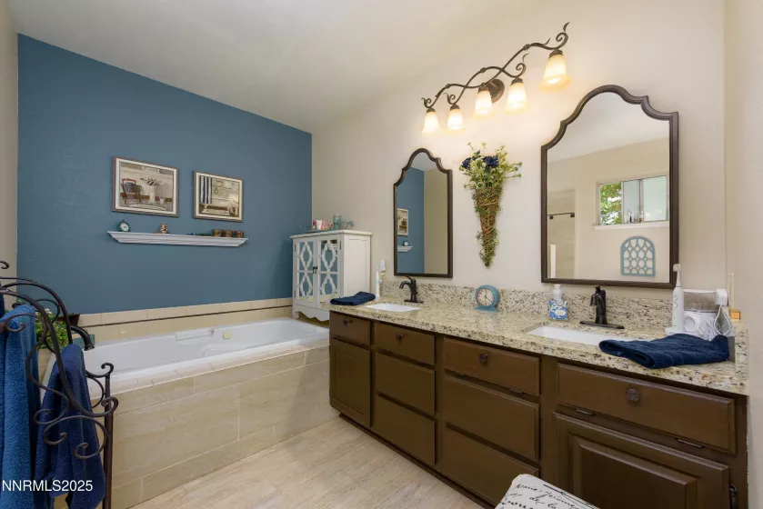 2687 Wildhorse, Minden, Nevada 89423, 3 Bedrooms Bedrooms, ,3 BathroomsBathrooms,Residential,Residential,Wildhorse,250055671