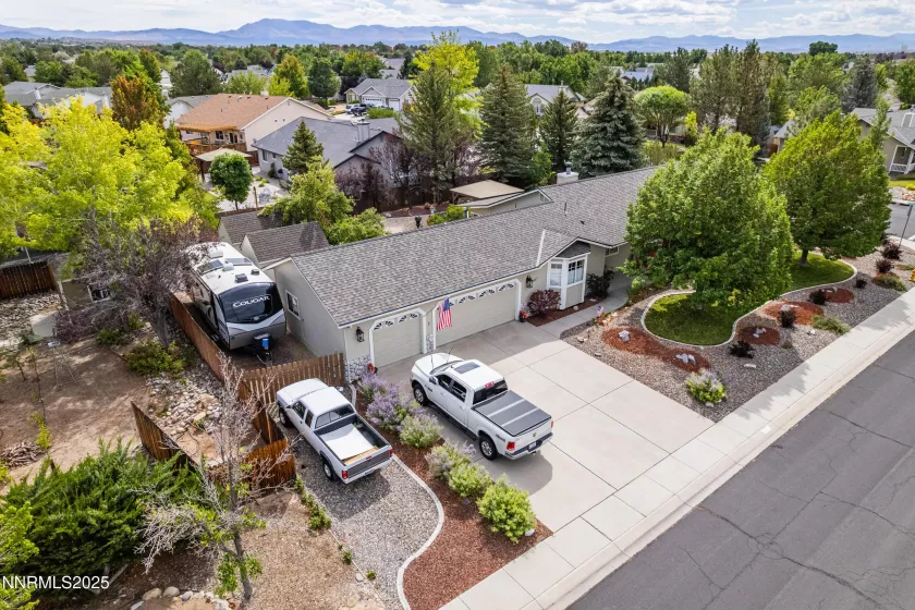 2687 Wildhorse, Minden, Nevada 89423, 3 Bedrooms Bedrooms, ,3 BathroomsBathrooms,Residential,Residential,Wildhorse,250055671