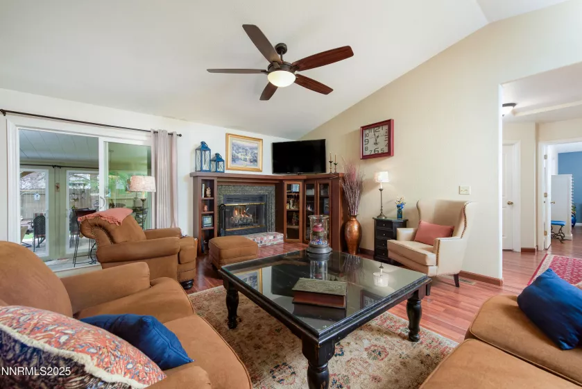 2687 Wildhorse, Minden, Nevada 89423, 3 Bedrooms Bedrooms, ,3 BathroomsBathrooms,Residential,Residential,Wildhorse,250055671