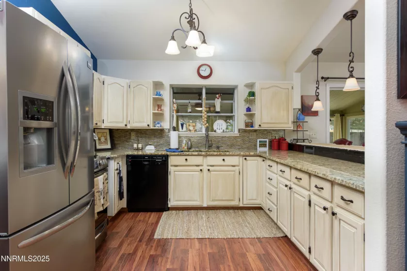 2687 Wildhorse, Minden, Nevada 89423, 3 Bedrooms Bedrooms, ,3 BathroomsBathrooms,Residential,Residential,Wildhorse,250055671