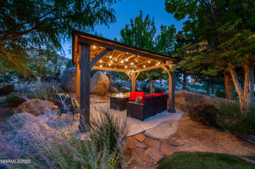 8045 List Country, Washoe Valley, Nevada 89704, 3 Bedrooms Bedrooms, ,3 BathroomsBathrooms,Residential,Residential,List Country,250055672