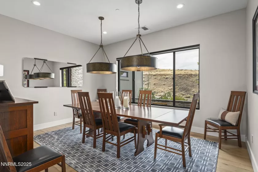2353 Old Waverly, Sparks, Nevada 89436, 5 Bedrooms Bedrooms, ,4 BathroomsBathrooms,Residential,Residential,Old Waverly,250055673