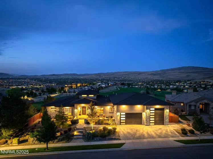 2353 Old Waverly, Sparks, Nevada 89436, 5 Bedrooms Bedrooms, ,4 BathroomsBathrooms,Residential,Residential,Old Waverly,250055673