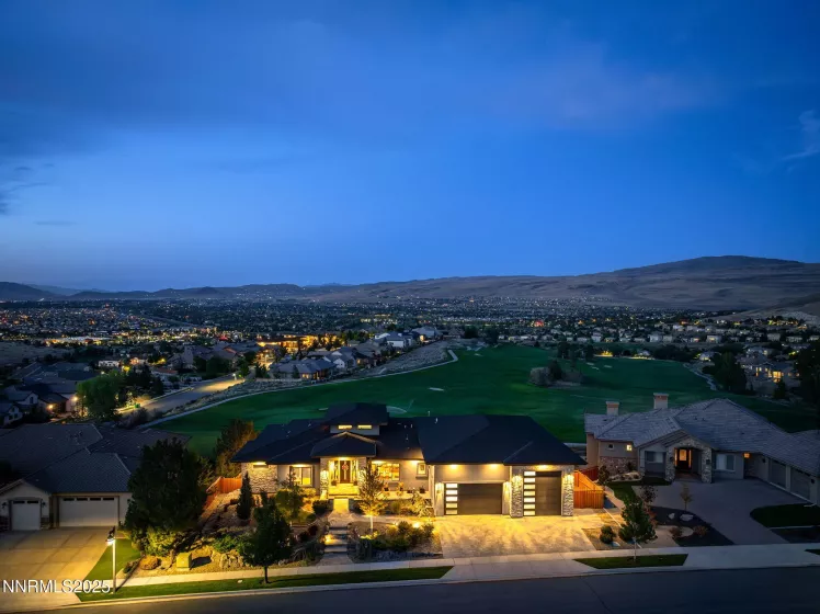 2353 Old Waverly, Sparks, Nevada 89436, 5 Bedrooms Bedrooms, ,4 BathroomsBathrooms,Residential,Residential,Old Waverly,250055673