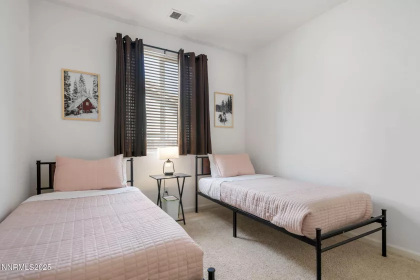 946 Lakeview, Dayton, Nevada 89403, 3 Bedrooms Bedrooms, ,2 BathroomsBathrooms,Residential,Residential,Lakeview,250055676