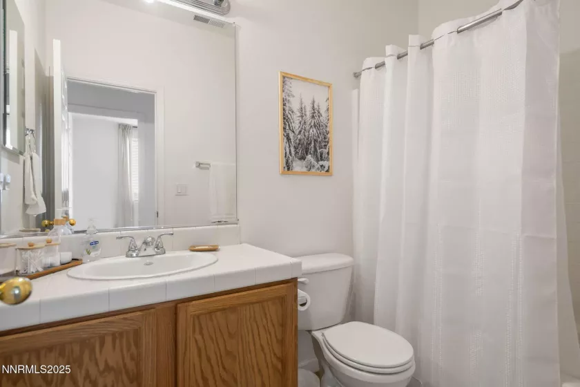 946 Lakeview, Dayton, Nevada 89403, 3 Bedrooms Bedrooms, ,2 BathroomsBathrooms,Residential,Residential,Lakeview,250055676