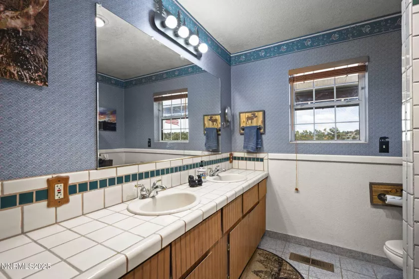 4210 Overland Rd, Reno, Nevada 89521, 4 Bedrooms Bedrooms, ,3 BathroomsBathrooms,Residential,Residential,Overland Rd,250055678