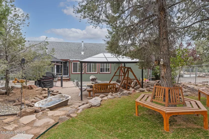 4210 Overland Rd, Reno, Nevada 89521, 4 Bedrooms Bedrooms, ,3 BathroomsBathrooms,Residential,Residential,Overland Rd,250055678