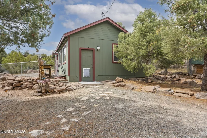 4210 Overland Rd, Reno, Nevada 89521, 4 Bedrooms Bedrooms, ,3 BathroomsBathrooms,Residential,Residential,Overland Rd,250055678