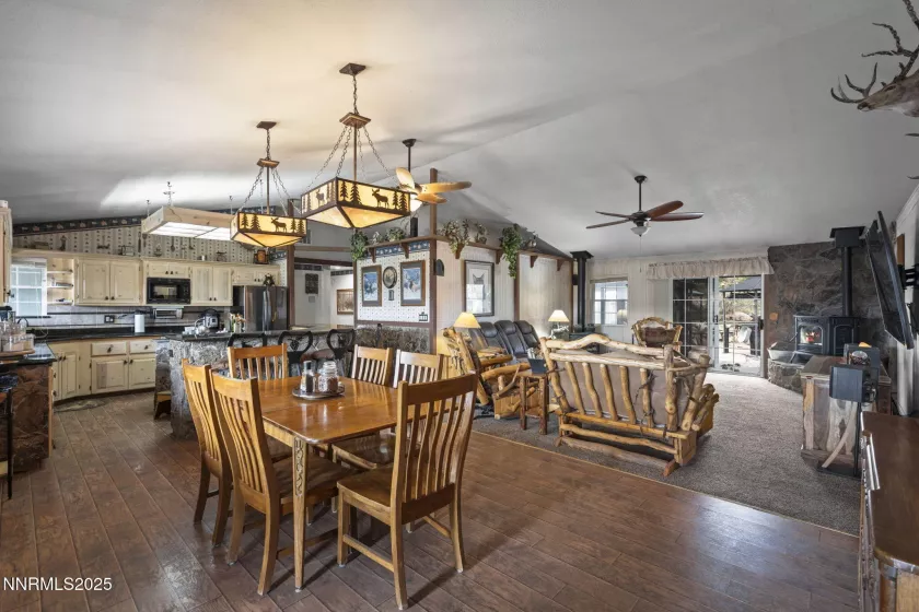 4210 Overland Rd, Reno, Nevada 89521, 4 Bedrooms Bedrooms, ,3 BathroomsBathrooms,Residential,Residential,Overland Rd,250055678