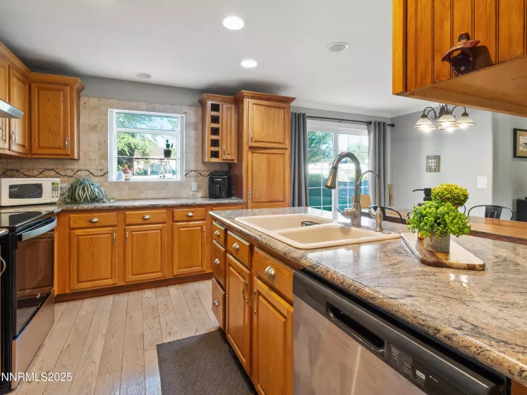 2655 Stewart, Minden, Nevada 89423, 2 Bedrooms Bedrooms, ,2 BathroomsBathrooms,Residential,Residential,Stewart,250053256