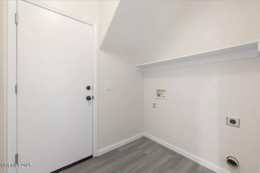 1680 Cattlemen, Reno, Nevada 89521, 4 Bedrooms Bedrooms, ,3 BathroomsBathrooms,Residential,Residential,Cattlemen,250055682