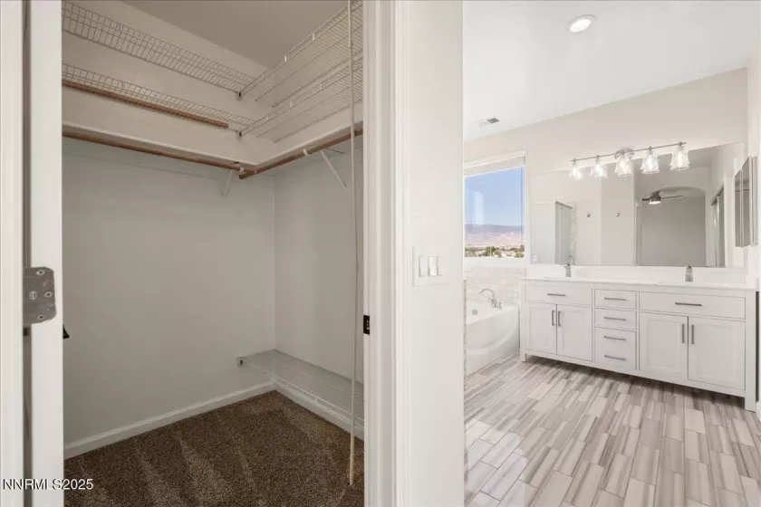 1680 Cattlemen, Reno, Nevada 89521, 4 Bedrooms Bedrooms, ,3 BathroomsBathrooms,Residential,Residential,Cattlemen,250055682