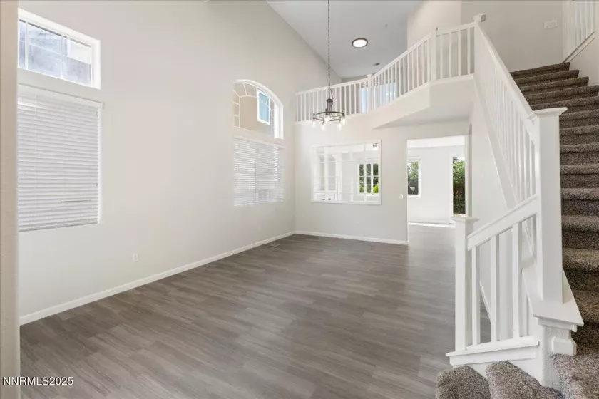 1680 Cattlemen, Reno, Nevada 89521, 4 Bedrooms Bedrooms, ,3 BathroomsBathrooms,Residential,Residential,Cattlemen,250055682