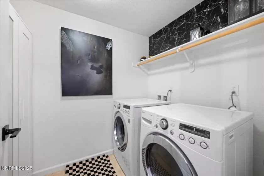 14345 Murdoch, Reno, Nevada 89506, 3 Bedrooms Bedrooms, ,3 BathroomsBathrooms,Residential,Residential,Murdoch,250055683