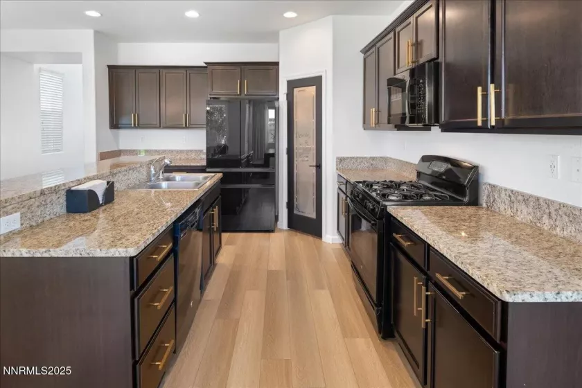 14345 Murdoch, Reno, Nevada 89506, 3 Bedrooms Bedrooms, ,3 BathroomsBathrooms,Residential,Residential,Murdoch,250055683