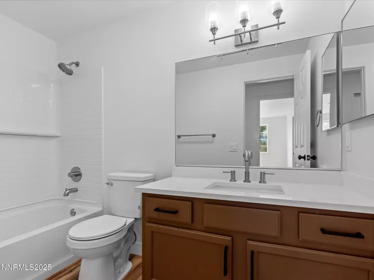 1286 Currycomb, Minden, Nevada 89423, 4 Bedrooms Bedrooms, ,3 BathroomsBathrooms,Residential,Residential,Currycomb,250055684