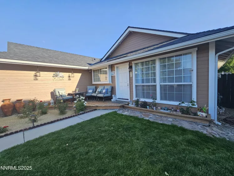 4071 Quinn Drive, Carson City, Nevada 89701, 3 Bedrooms Bedrooms, ,2 BathroomsBathrooms,Residential,Residential,Quinn Drive,250055686