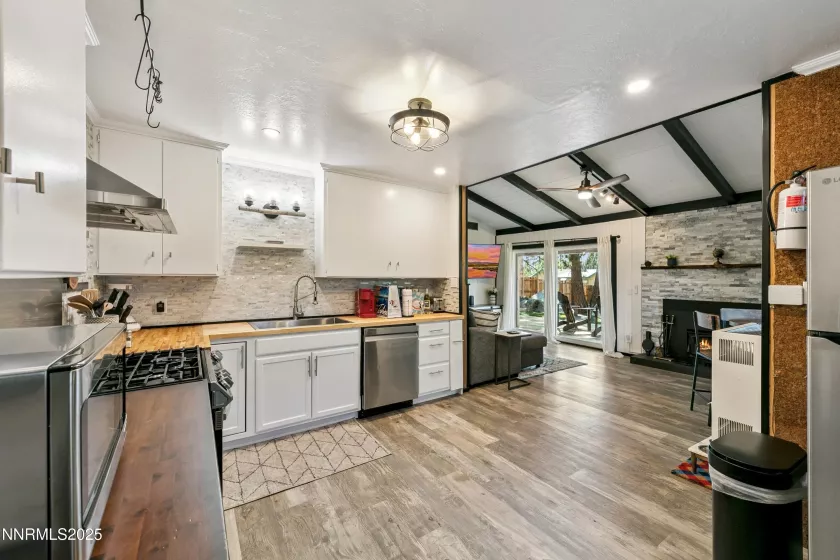 150 Woodland, Stateline, Nevada 89449, 2 Bedrooms Bedrooms, ,1 BathroomBathrooms,Residential,Residential,Woodland,250055687
