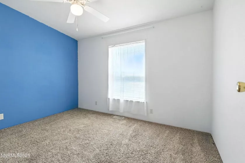 16 Ludington, Yerington, Nevada 89447, 3 Bedrooms Bedrooms, ,2 BathroomsBathrooms,Residential,Residential,Ludington,250055690