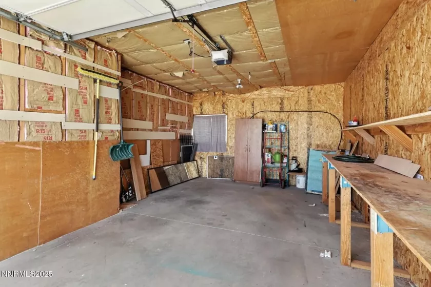 16 Ludington, Yerington, Nevada 89447, 3 Bedrooms Bedrooms, ,2 BathroomsBathrooms,Residential,Residential,Ludington,250055690