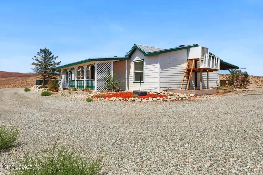 16 Ludington, Yerington, Nevada 89447, 3 Bedrooms Bedrooms, ,2 BathroomsBathrooms,Residential,Residential,Ludington,250055690