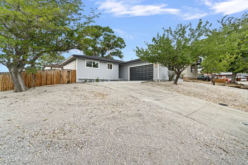 3055 Slater, Reno, Nevada 89503, 3 Bedrooms Bedrooms, ,2 BathroomsBathrooms,Residential,Residential,Slater,250055689