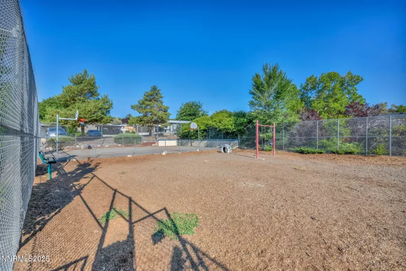 2730 Dahlia, Reno, Nevada 89512, 2 Bedrooms Bedrooms, ,2 BathroomsBathrooms,Residential,Residential,Dahlia,250055691