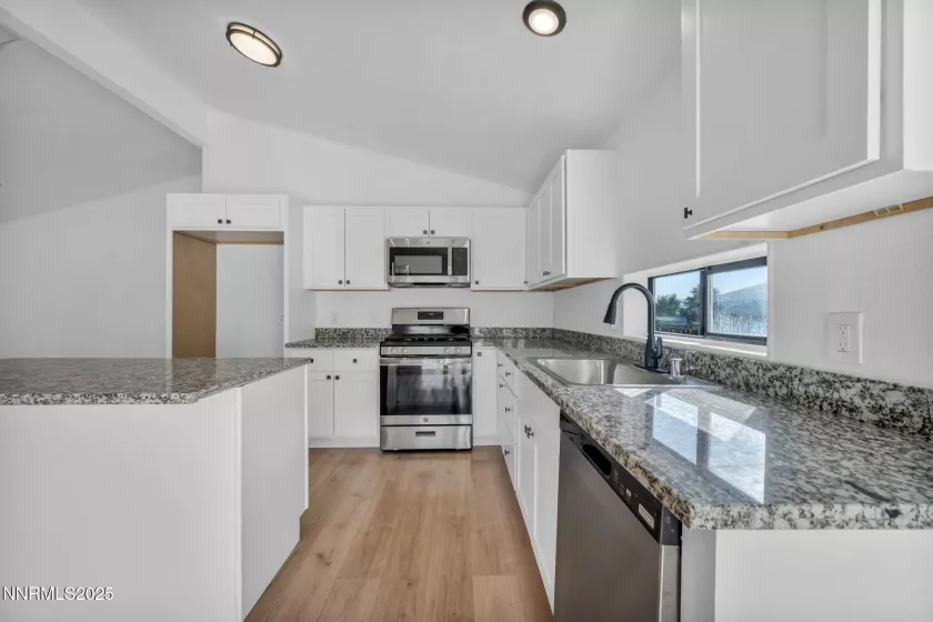 2730 Dahlia, Reno, Nevada 89512, 2 Bedrooms Bedrooms, ,2 BathroomsBathrooms,Residential,Residential,Dahlia,250055691