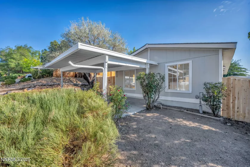 2730 Dahlia, Reno, Nevada 89512, 2 Bedrooms Bedrooms, ,2 BathroomsBathrooms,Residential,Residential,Dahlia,250055691