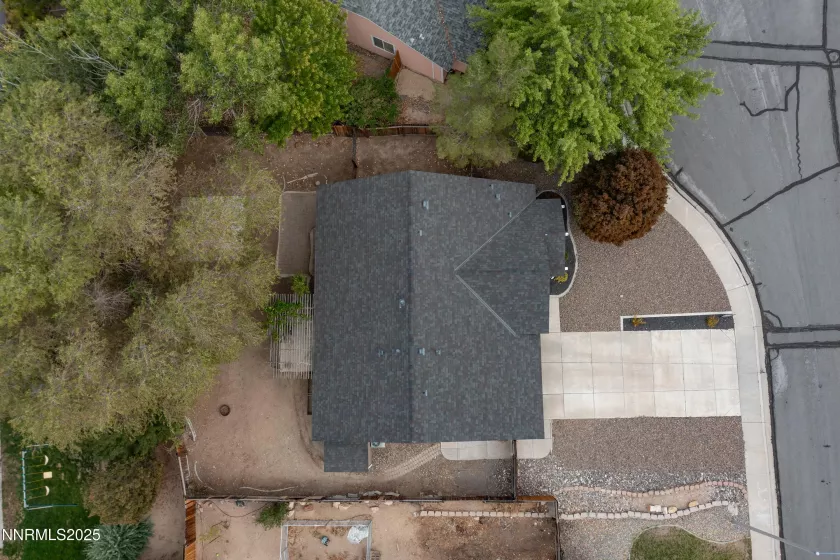 7635 Badelona, Sparks, Nevada 89436, 3 Bedrooms Bedrooms, ,2 BathroomsBathrooms,Residential,Residential,Badelona,250054732