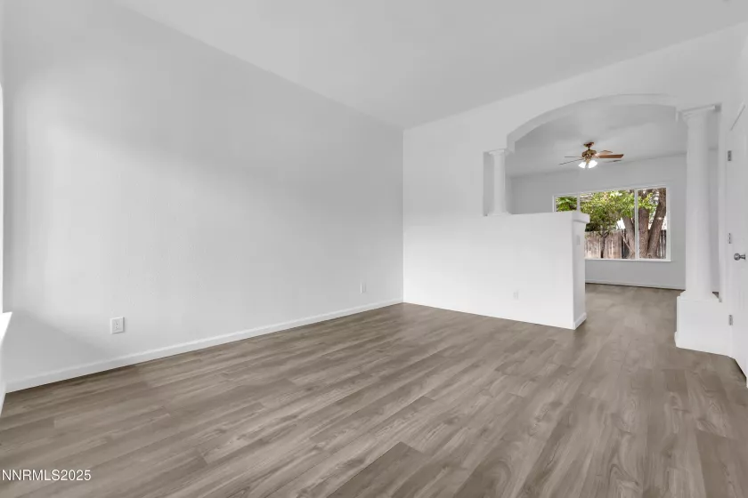 7635 Badelona, Sparks, Nevada 89436, 3 Bedrooms Bedrooms, ,2 BathroomsBathrooms,Residential,Residential,Badelona,250054732