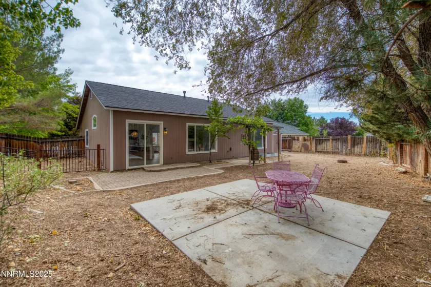 7635 Badelona, Sparks, Nevada 89436, 3 Bedrooms Bedrooms, ,2 BathroomsBathrooms,Residential,Residential,Badelona,250054732