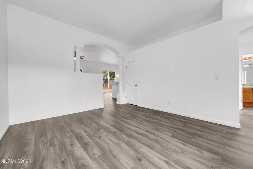 7635 Badelona, Sparks, Nevada 89436, 3 Bedrooms Bedrooms, ,2 BathroomsBathrooms,Residential,Residential,Badelona,250054732