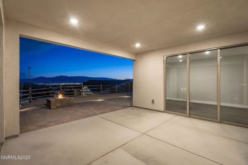 5469 Fossilstone, Sparks, Nevada 89436, 4 Bedrooms Bedrooms, ,3 BathroomsBathrooms,Residential,Residential,Fossilstone,250055692