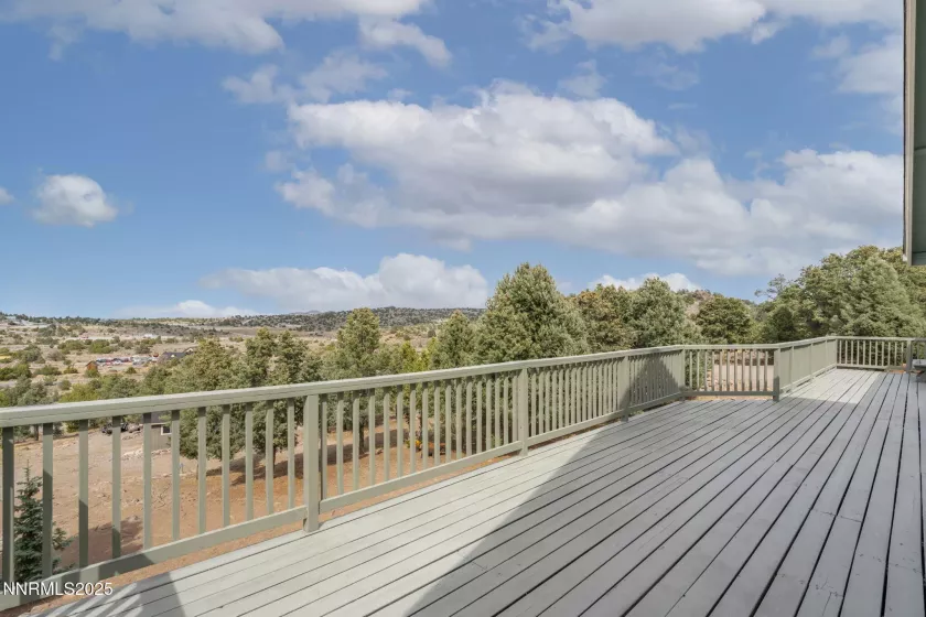 4510 Lousetown, Reno, Nevada 89521, 3 Bedrooms Bedrooms, ,2 BathroomsBathrooms,Residential,Residential,Lousetown,250055696