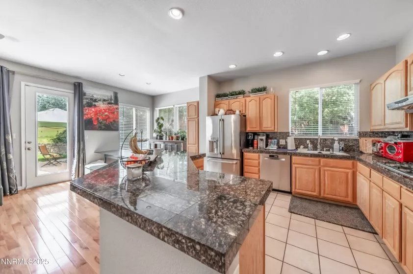 6368 Springwood, Reno, Nevada 89523, 4 Bedrooms Bedrooms, ,2 BathroomsBathrooms,Residential,Residential,Springwood,250055700