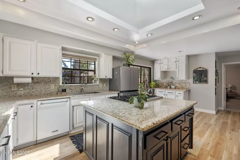 1950 Maison, Carson City, Nevada 89703, 4 Bedrooms Bedrooms, ,4 BathroomsBathrooms,Residential,Residential,Maison,250051818