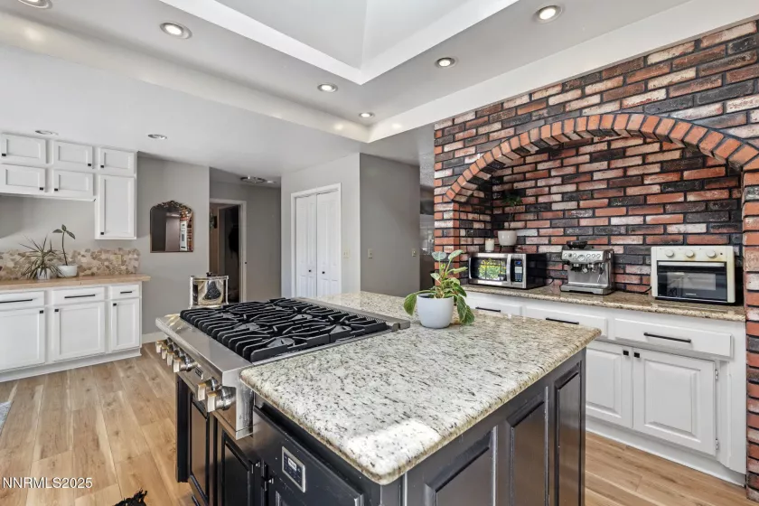 1950 Maison, Carson City, Nevada 89703, 4 Bedrooms Bedrooms, ,4 BathroomsBathrooms,Residential,Residential,Maison,250051818