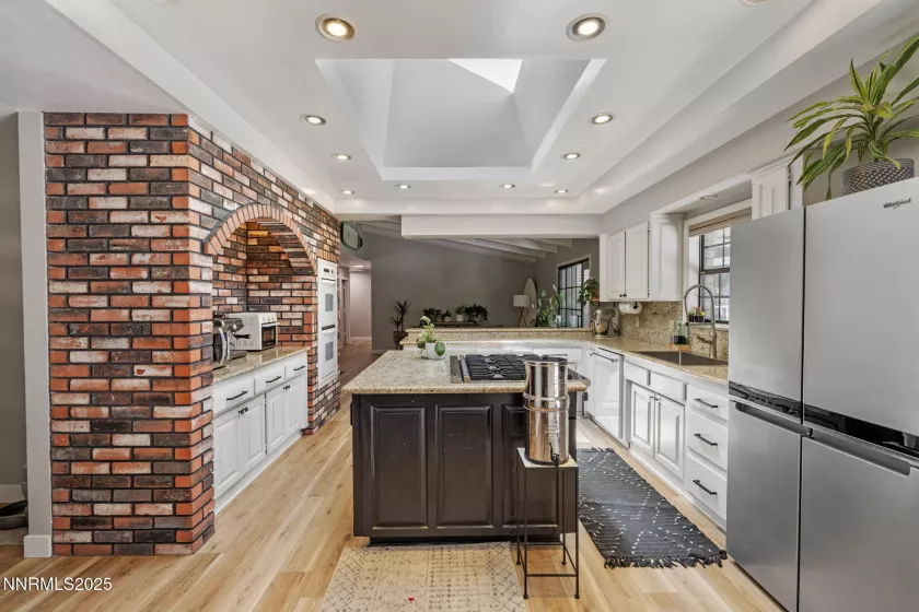 1950 Maison, Carson City, Nevada 89703, 4 Bedrooms Bedrooms, ,4 BathroomsBathrooms,Residential,Residential,Maison,250051818