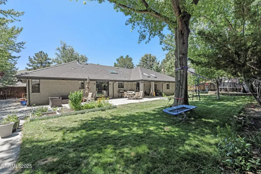 1950 Maison, Carson City, Nevada 89703, 4 Bedrooms Bedrooms, ,4 BathroomsBathrooms,Residential,Residential,Maison,250051818