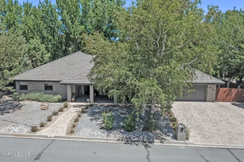 1950 Maison, Carson City, Nevada 89703, 4 Bedrooms Bedrooms, ,4 BathroomsBathrooms,Residential,Residential,Maison,250051818
