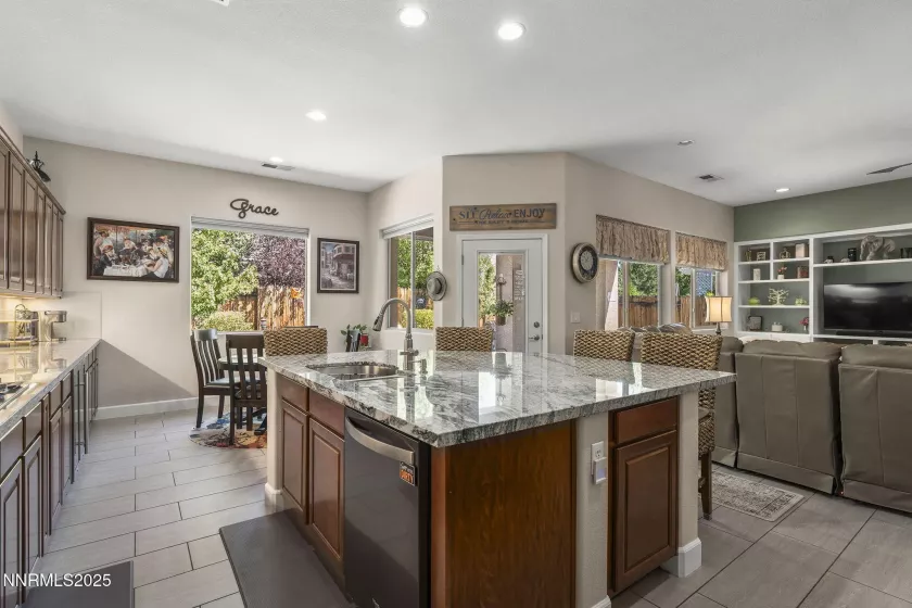 4788 Ravello, Sparks, Nevada 89436, 4 Bedrooms Bedrooms, ,3 BathroomsBathrooms,Residential,Residential,Ravello,250055701