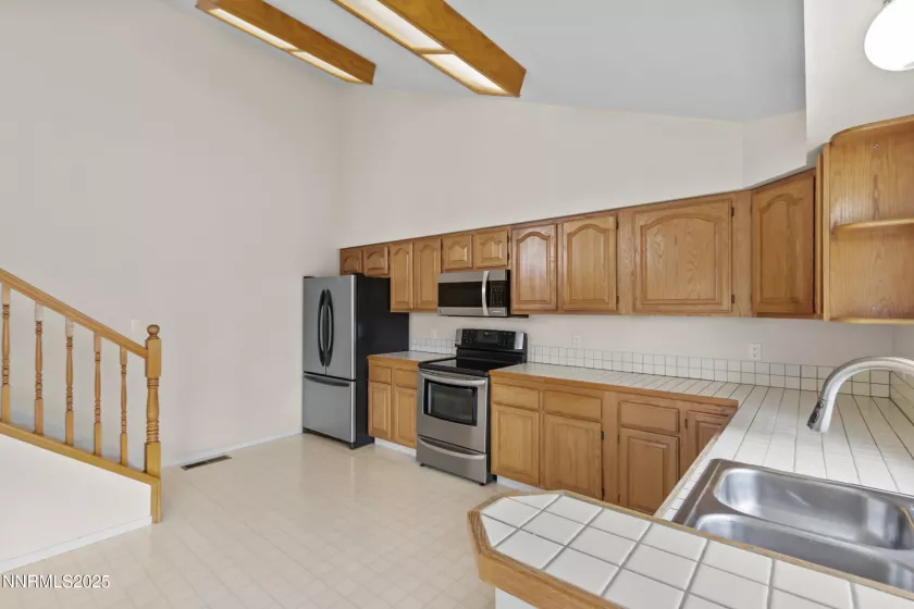 785 Talus, Reno, Nevada 89503, 3 Bedrooms Bedrooms, ,3 BathroomsBathrooms,Residential,Residential,Talus,250055702