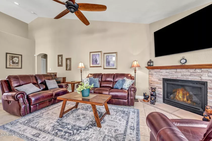 2835 Sandestin, Reno, Nevada 89523, 4 Bedrooms Bedrooms, ,3 BathroomsBathrooms,Residential,Residential,Sandestin,250055704