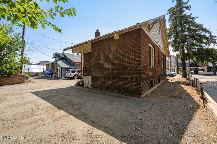 465 California, Reno, Nevada 89509, ,Commercial Sale,Residential,California,250055711