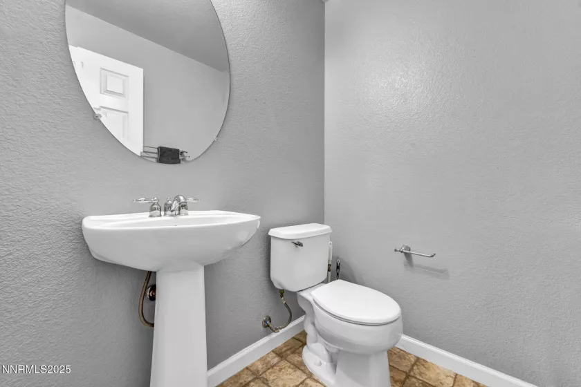 4033 Antinori, Sparks, Nevada 89436, 3 Bedrooms Bedrooms, ,3 BathroomsBathrooms,Residential,Residential,Antinori,250055713