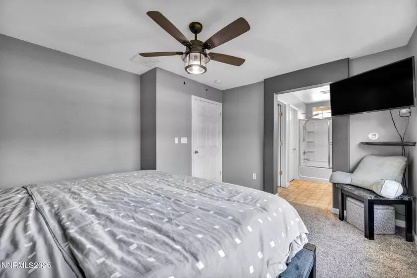 4033 Antinori, Sparks, Nevada 89436, 3 Bedrooms Bedrooms, ,3 BathroomsBathrooms,Residential,Residential,Antinori,250055713